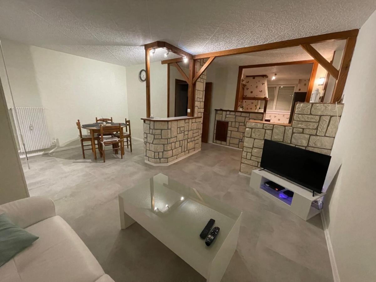 Motte Giron Apartment